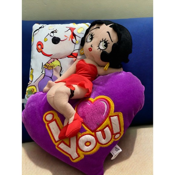 Vintage 2010 Betty Boop Valentines “I❤️You” Reclining.12’ - Picture 1 of 7